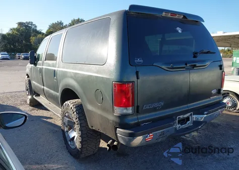 2000 Ford Excursion Xlt from USA, damaged, VIN 1FMNU41S8YED28990
